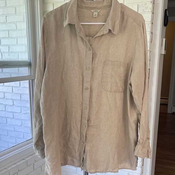 L.L. Bean Casual Beige Button Down Shirt - Picture 1 of 8